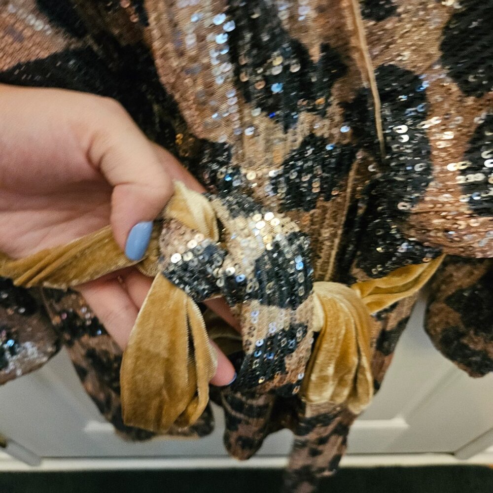 Sequins Animal Print Romper - Picture 2 of 10